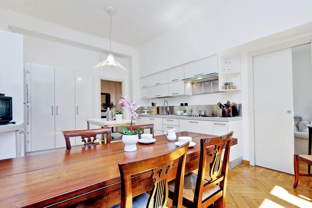 Joivy Fabulous Family Apt For 4 With Terrace Next To Park Milano Eksteriør bilde
